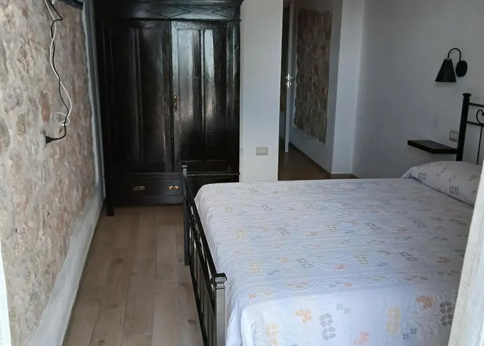 Monte Longu Gasthuis 3*