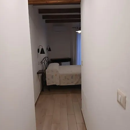 Monte Longu Guest house *